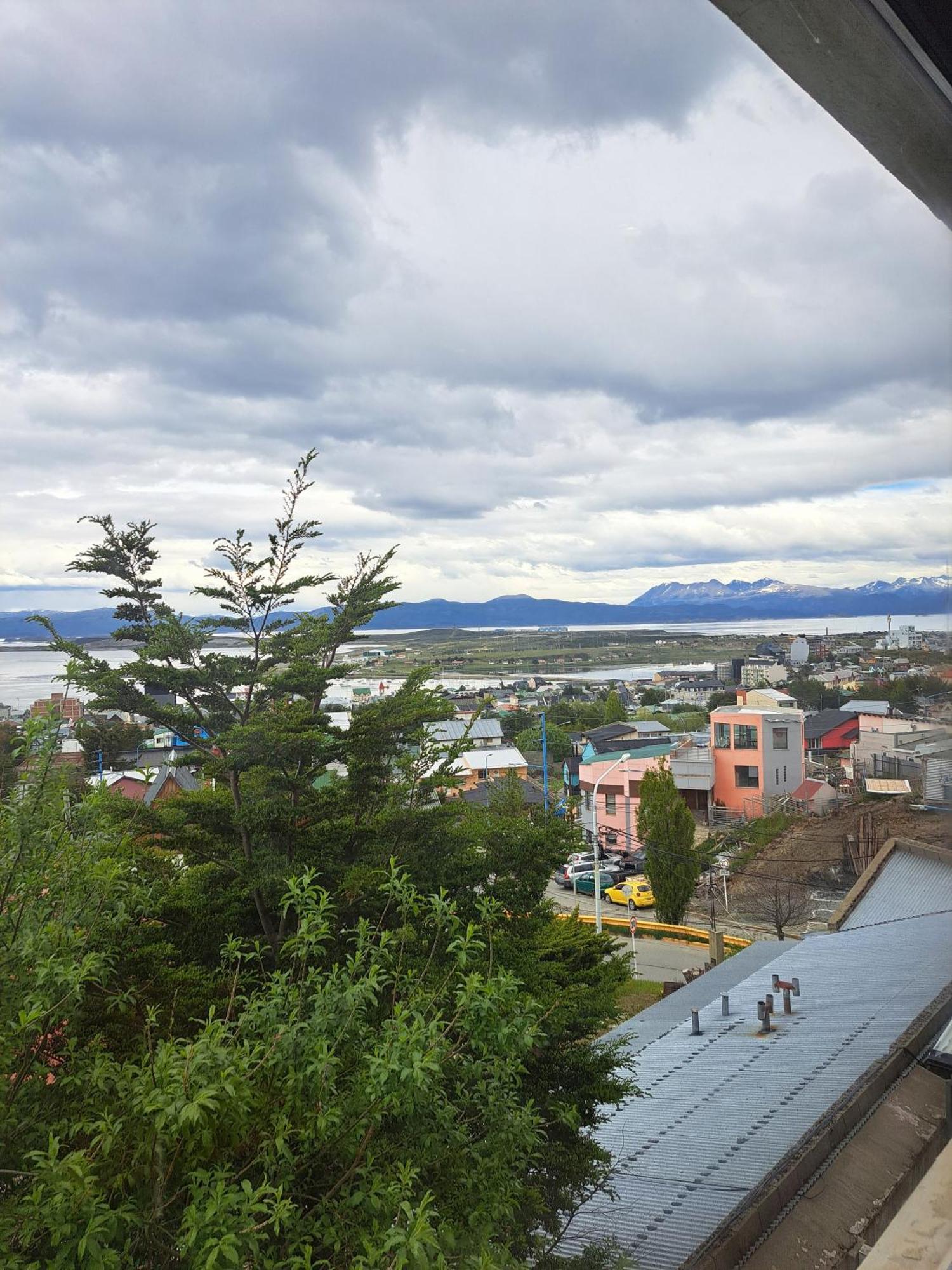 Alem 3C Apartment Ushuaia Exterior photo